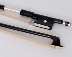 Glasser Premium Bow w/Silver Nickel Grip